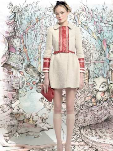 RED Valentino создали сказочную коллекцию