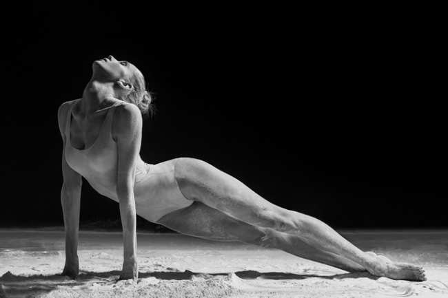 Идеальные тела балерин во время страстного танца (ФОТО)